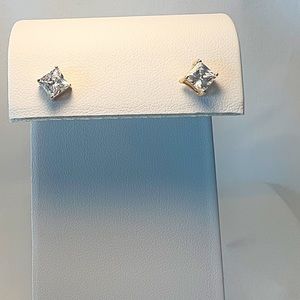 Princess Cut CZ Stud Earrings in 14kt Yellow Gold